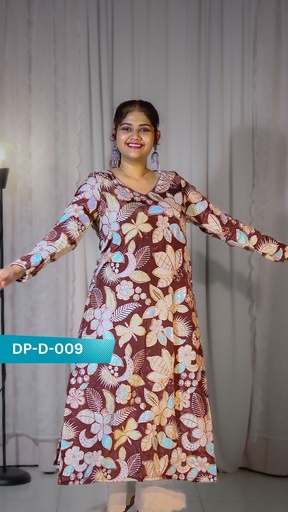 [DP-D-009] DP-D-009 – Straight Cut Top - Position Work on Natural Crepe Fabric - Custom Made